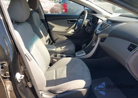 2012 Hyundai Elantra Gls (Ulsan Plant) z USA, uszkodzony, nr VIN KMHDH4AE8CU183099